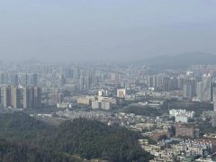 在霾天气时应减少户外活