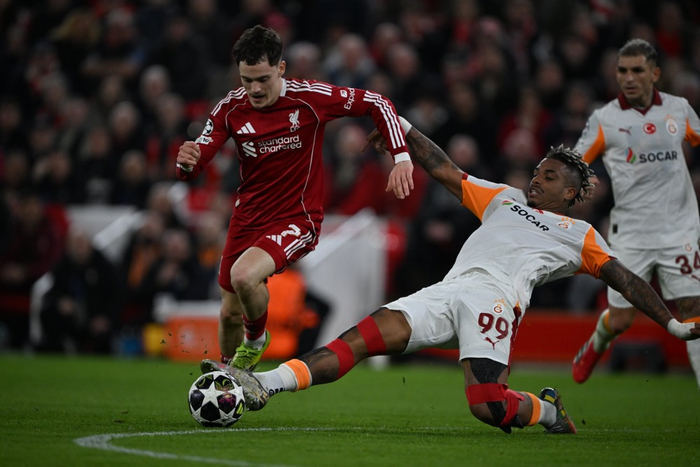 加拉塔萨雷欧冠出局勒米纳：骄傲与遗憾折射球