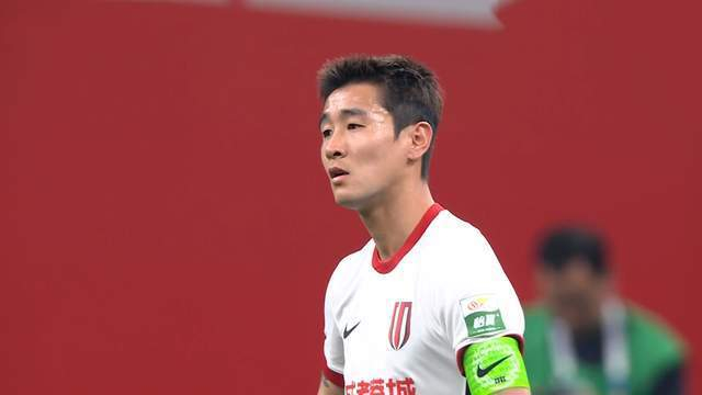 成都蓉城德比战遭逆转 刘建业变阵成关键转折点