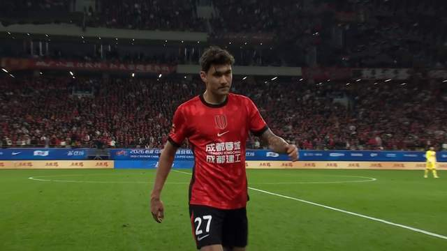 成都蓉城德比战遭逆转 刘建业变阵成关键转折点