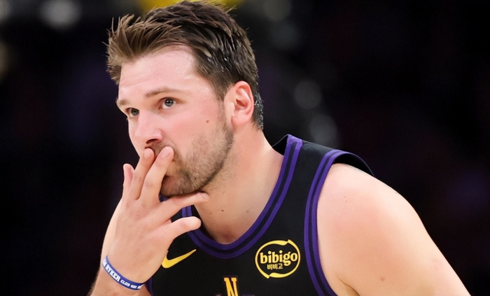 东契奇创现役最快15000分纪录，张伯伦358场领先历