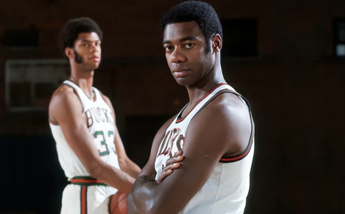 东契奇创现役最快15000分纪录，张伯伦358场领先历