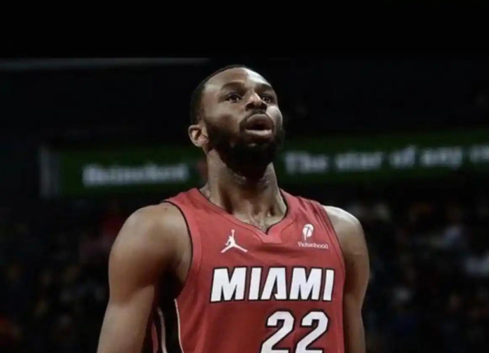 维金斯出手创赛季新低 热火战术混乱引离队猜测