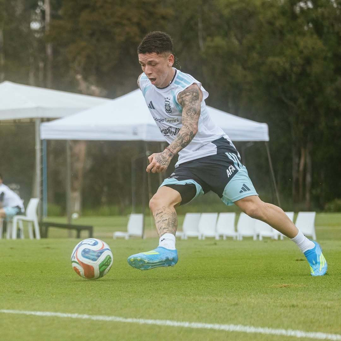 阿根廷力克赞比亚锁定世界杯席位 梅西助攻建功