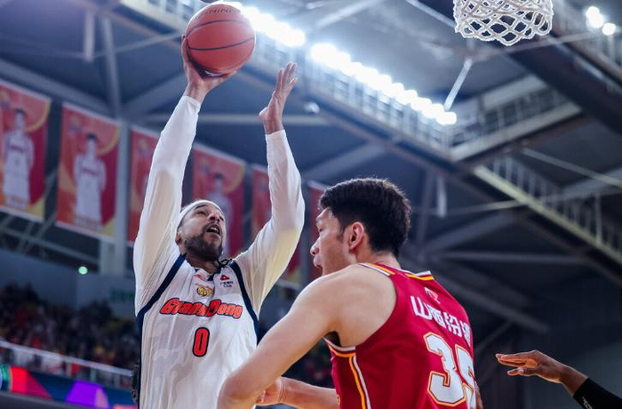 广东队两连败提前出局，季后赛对阵形势岌岌可