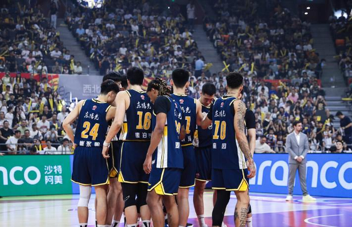 广东队两连败提前出局，季后赛对阵形势岌岌可